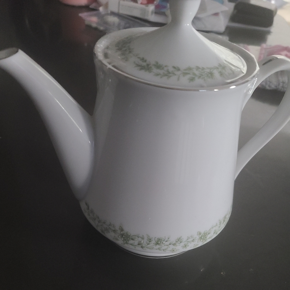 Masika pouring jar